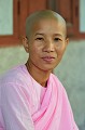  portrait,nonne,myanmar,birmanie. 