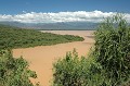 Le lac Abaya est le plus long lac d'Ethiopie (60 km). Ses eaux ferrugineuses lui donnent cette teinte brune cuivrée. lac,abaya,ethiopie. 