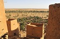 Les Dogon n'habitent plus sur la falaise et ne se servent plus des greniers pour entreposer leurs céréales. Ce lieu sert dorénavant de cimetière. La vie s'est concentrée dans la plaine. dogon,mali,afrique. 