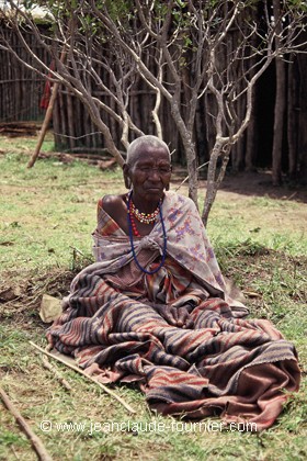 Vieille femme Masaï
